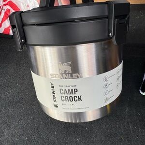 BNWT Camp Crock